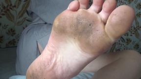 JOI Humiliation - Dirty Feet
