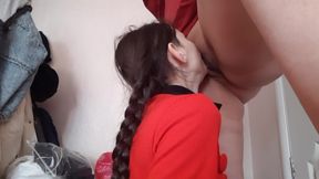 My teacher seduced me and made me take her pussy in my mouth