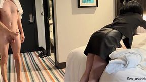 Steamy hookup of Spanish hotel maid and guest