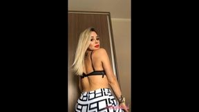 sexy streetwalkers teenager traps doing it for the money