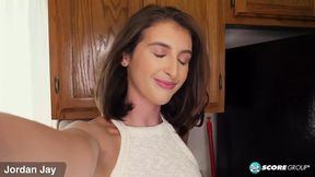 Jordan is a student and California girl who gets off for you