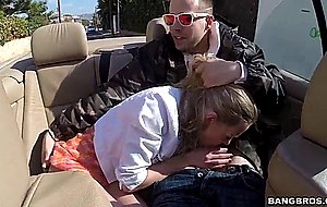 Lolly gartner sucks dick on the backseat in the cabrio