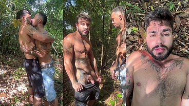 Muleque colocou puto de 4 no mato e socou sem dó