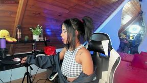 Lilith Sanz Private Show