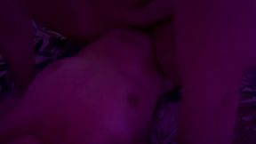 Französische MILF unterwirft sich richtig geil bei Amateur BDSM