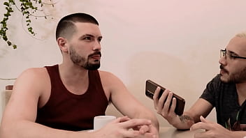 Irritou o entrevistado e saiu arrombado