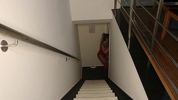 PAREI PRA PEDIR INFORMAÇÃO E DEI PRO JOGADOR NEGÃO DA ROLA GROSSA - I asked for information and got fucked by the black soccer player with a thick cock
