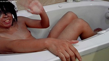 Kirito's Long Bubble Bath Enjoyment