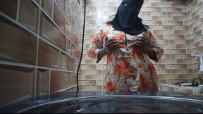 Cute Desi Dirl Dresses Off the Hottest Clothes