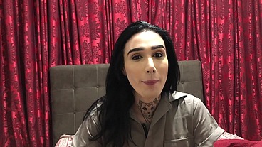 MARCELA DIMOV NOS BASTIDORES DOS SEUS PRIMEIROS FILMES PORNÔ PARA O QUENTE.CLUB