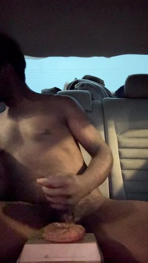 Os inna car back seat moaning loud asf and eating my own cum on my donut