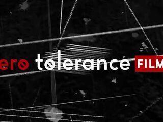 Porn Queen Adriana Chechik Stuffed by Five Hung Dudes