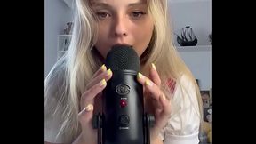 ASMR
