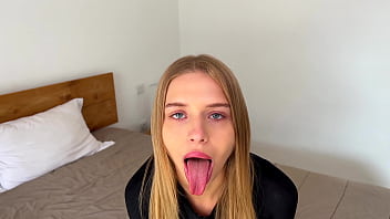 Golden State Goddess Sucks Cock&#x1F32D; Raw, Swallows Every Last Drop of Golden Nectar