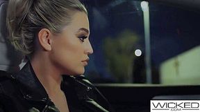 Uber Driver Blake Blossom Gets Had Sex Hard In Her Car