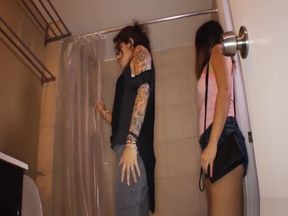 Lesbians ass sniff and farting !