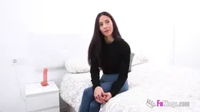 Sweet secretary Sofia gives her pussy to the actor