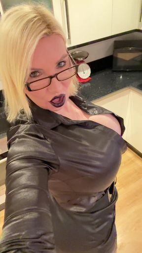 Black Lipstick Mistress Worship Huge Tits & Pussy