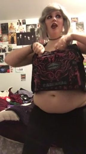 Thick Goth Girlfriend Strip Tease