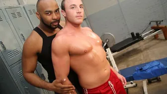 Muscular White Hunk Sucks and Rides Huge Black Cock in Gym