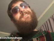 You deserve a hot cock in your mouth! Let me help you and cum down your throat!