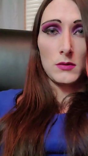 Stylish Trans Girl Makes You Eat Cum
