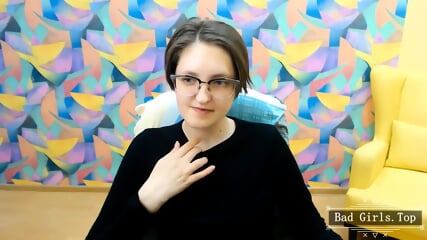 Pretty busty teen webcam solo