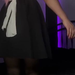 Tu Sirvienta Te Obedece Para Que Le Aumentes El Sueldo  Astarioth