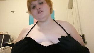 Lovely Bunny Tgirl Rubbin' Herself Until Ejaculation