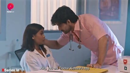 Compounder Empuj Su Pene Dentro Del Pene Del Doctor, El Doctor Sexy Moj Su Ropa Interior Amarilla, Disfrut Del Doctor Sexy, Serie Web Ullu Aakhri Ichcha E2