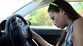 Hot American babe tempts with her wet pussy