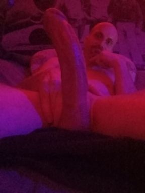 Bwc is about to explode cum and see amazing cumshot