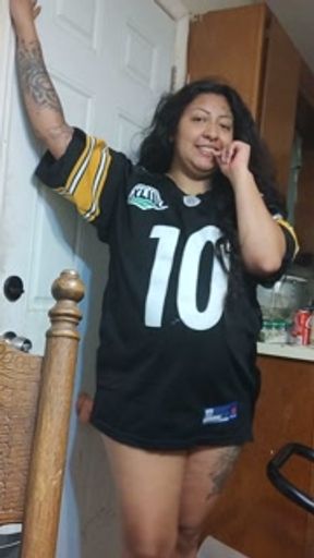 Sexy maid gets horny