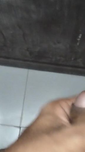 Deshi muth hai   Clip 1