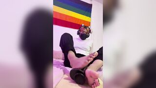 Luminita's soles glance so super-cute providing a feetjob to a faux-cock :three