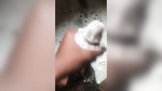 Observe the viral bouncy tub
