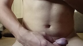 Reynas self-pleasuring session