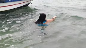 Chubby Latina what a big ass on the beach