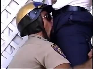 jet set  cops at lunch