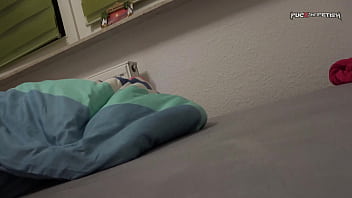 Kiana Quickfucked In The Dormroom