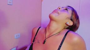 girls-only lesbian show – group live