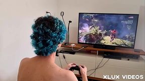 Seduzi o namorado da minha irm&atilde_ enquanto ele jogava videogame COMPLETO NO RED