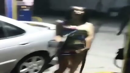 FAMOUS LATINA OUTSIDE 1