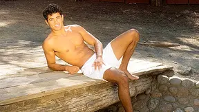 Hot Latino Eddie Pumps His Thick Brown Shaft – SeanCodyX Exclusive