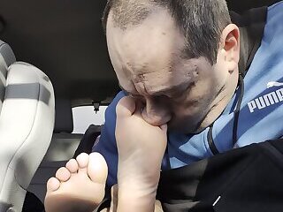 I FOUND A CUTIE WITH GREAT SMELLY FEET IN CAMDEN NEW JERSEY