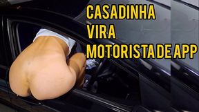 Casada e motorista de aplicativo pega passageiro se masturbando por tr&aacute_s!
