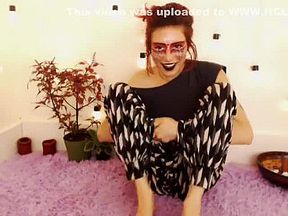 Squirting Amateur Free Webcam Porn Video 02