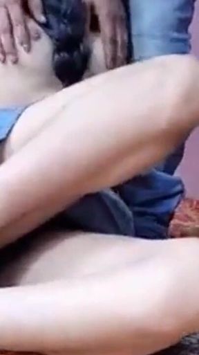 Fuck my Girlfriend in OYO room after new year party