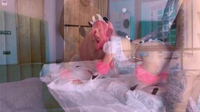 Kawaii pink-haired teen gives a suck in anime cosplay