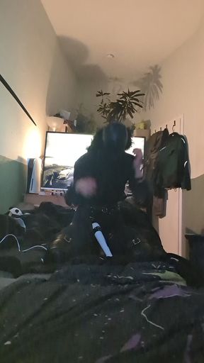 Petsuit Wiht Hood Weile Vibed Selfbondage